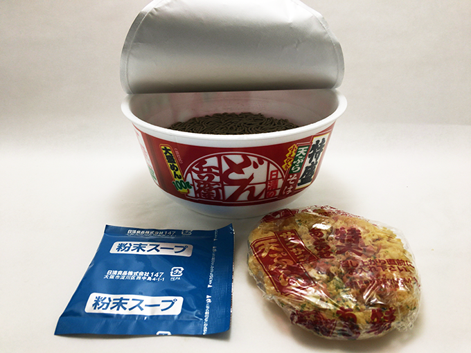 特価新作 (まとめ）日清食品 どん兵衛特盛 天ぷらそば 12食入：ペットフードと健康雑貨のKOBE LIZ
